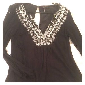 Jessica Simpson Embroidered Top